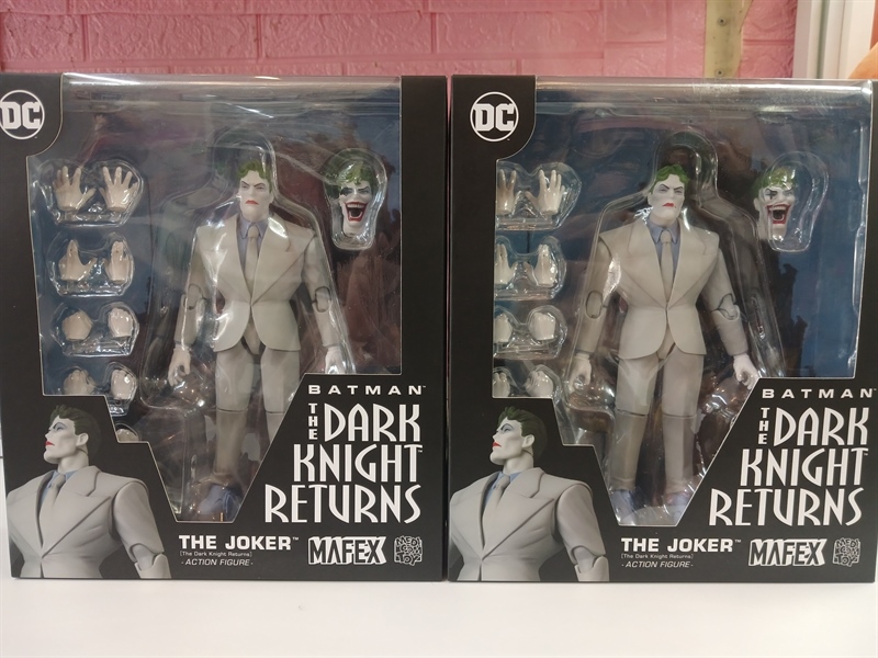 (NEW) MAFEX THE JOKER THE DARK KNIGHT RETURNS