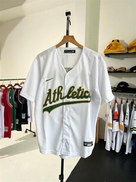 MLB Oakland Athletics - Số 24 (Henderson) - Trắng chữ xanh lá