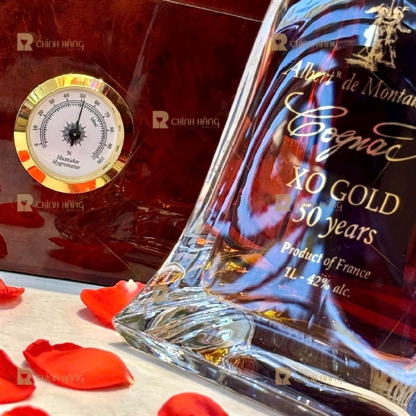 Cognac Albert de Montaubert XO Gold 50 năm 1000 ml - hình mô tả 2