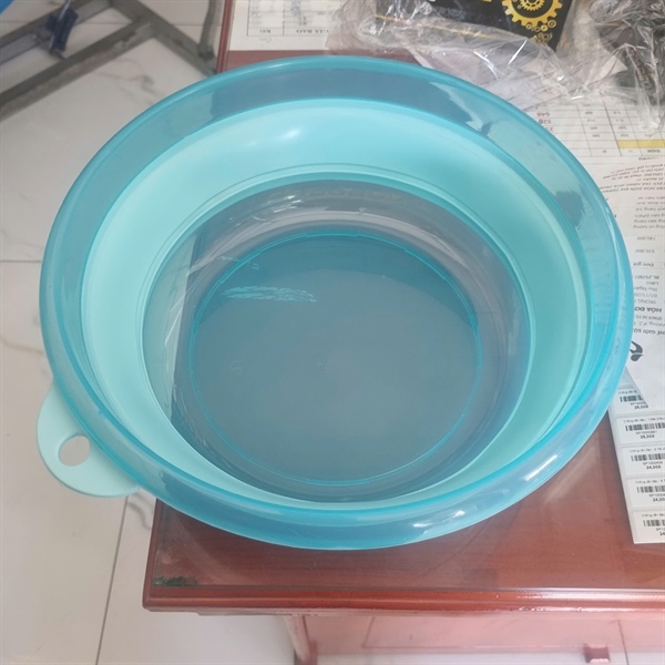 Thau trộn mồi Silicon gấp gọn