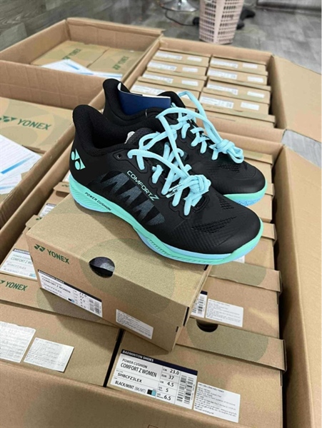 Giày Yonex Comfort Z3 2024
