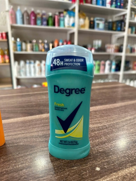Lăn degree Fresh nữ cũ 74g