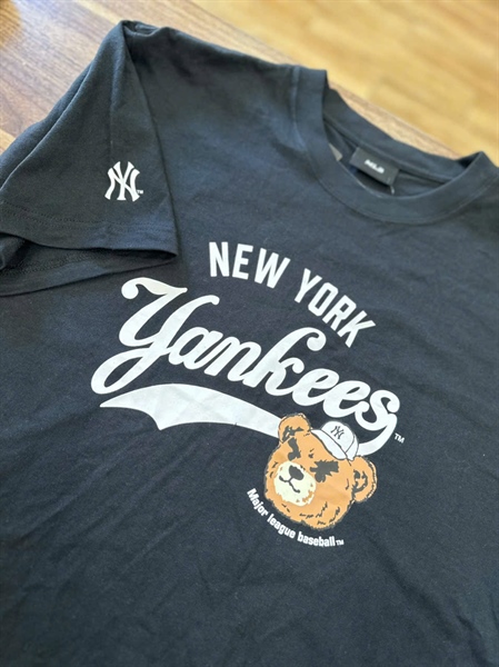 ÁO THUN MLB ĐEN SIZE L