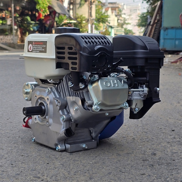 Máy xăng Toshima T236C 8.5Hp có đề - Cốt thẳng