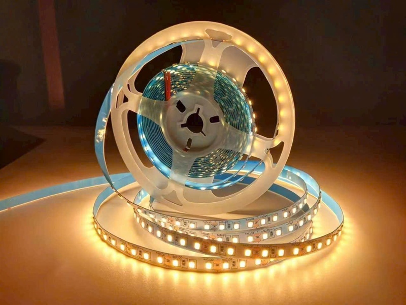 LED 12V 120D 2835 AS 3000K 5Mét