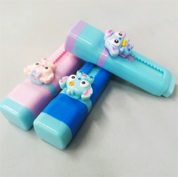 Tẩy đẩy + chuốt 16