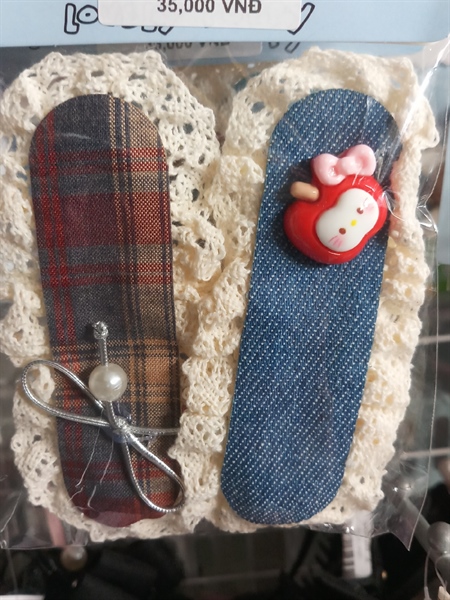 SÉT 2 KẸP MÁI MÀU BÒ VIỀN REN