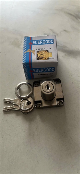 Khoá tủ vuông móc