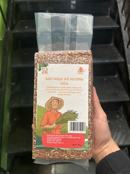 Gạo ngọc đỏ hương dứa xát lứt 1kg