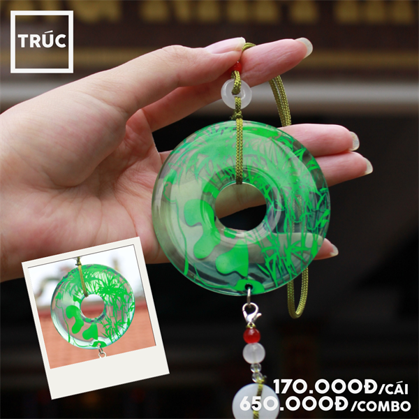 Ngọc bội Tứ Quý