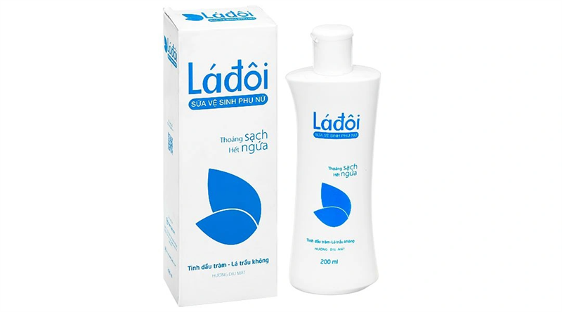 Dung dịch vệ sinh phụ nữ Shema Lá đôi Xanh 100ml