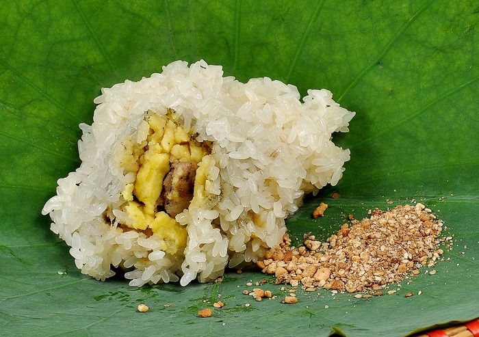 Bánh khúc nhà thờ Nam Định