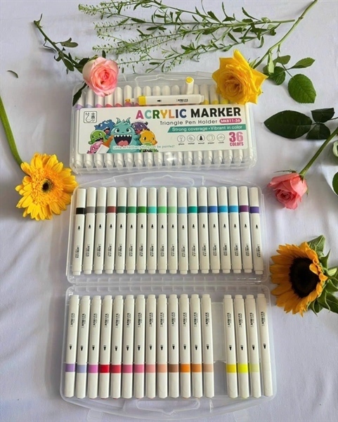 Hộp bút màu acrylic MK811-36