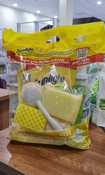 BỘ 1 NRC Sunlight 3.1kg + 1NLS chanh sả 1kg ( + 1 bộ dọn dẹp)