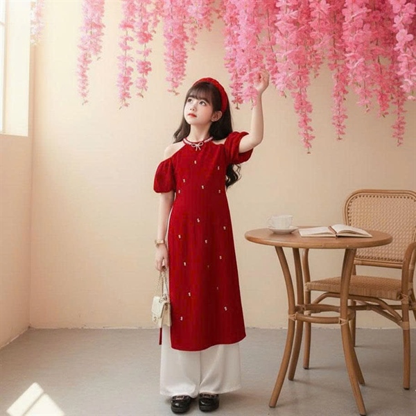 SET ÁO DÀI HỞ VAI TAY TRỄ (KÈM CÀI TÓC)