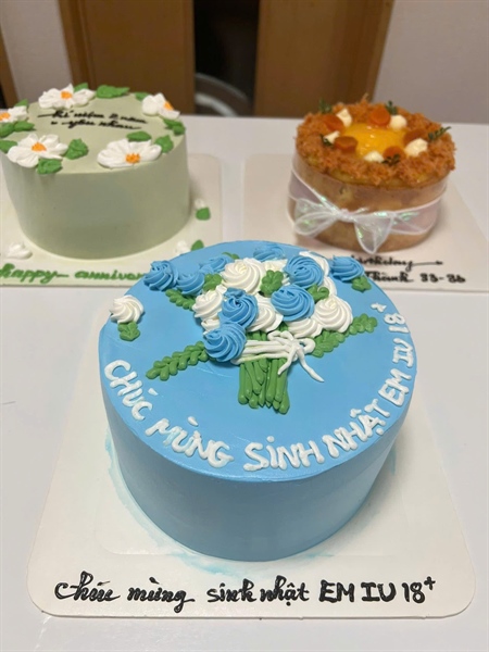 青い花- Bó Hoa Xanh