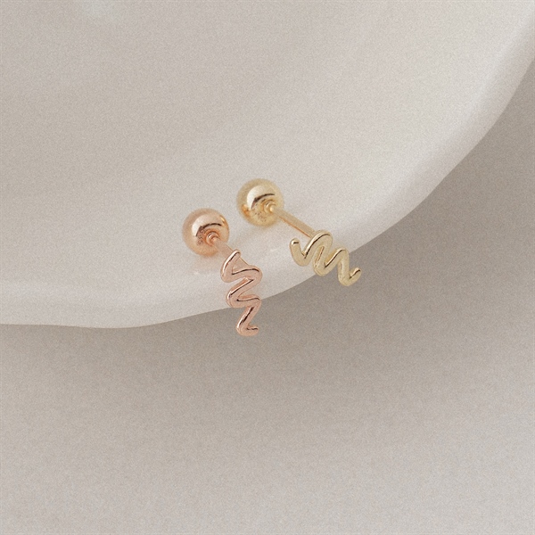 14k Wave Studs piercing