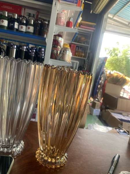 Lọ hoa loe vàng 30cm