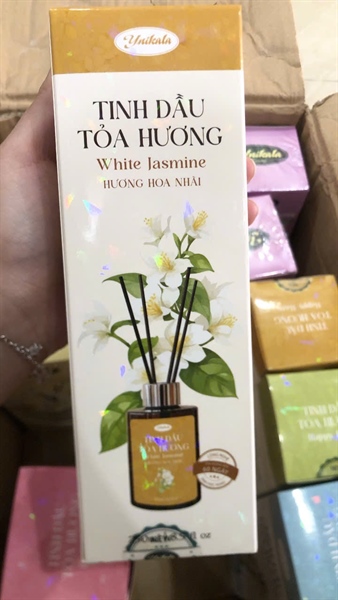 Tinh dầu toả hương nhài Ynikala 250ml