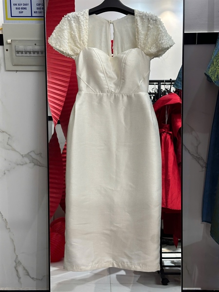Váy trắng tay bồng cổ vuông C'MEE