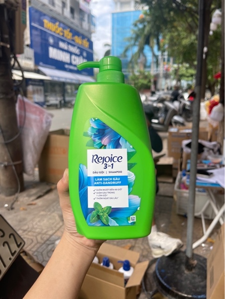 Dầu gội Rejoice 3in1 900ml