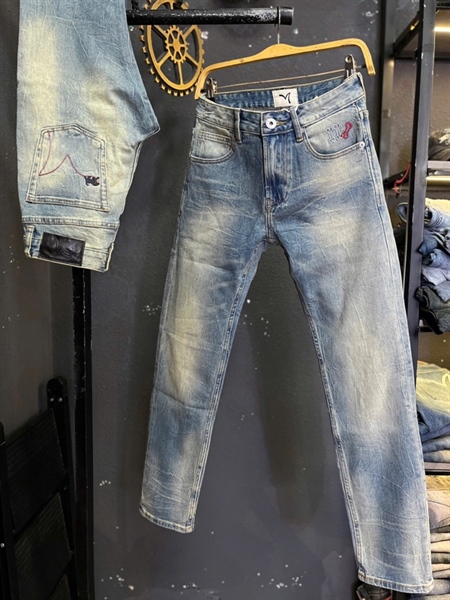 Jean QC VIP-JK0415 Xanh was retro túi thêu cún