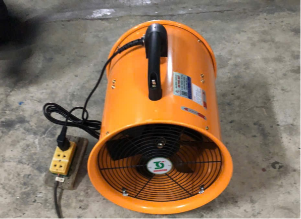 Quạt hút xách tay công nghiệp 工业手提排风扇