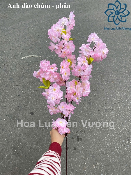 Anh đào chùm - phấn - Hoa cành dài - Hoa Lụa Vân Vượng