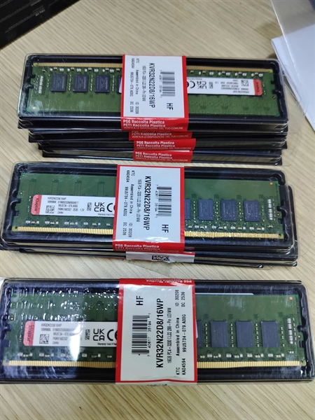 RAM PC Kingston (1 x 16GB) DDR4 3200MHz (KVR32N22D8/16WP)
