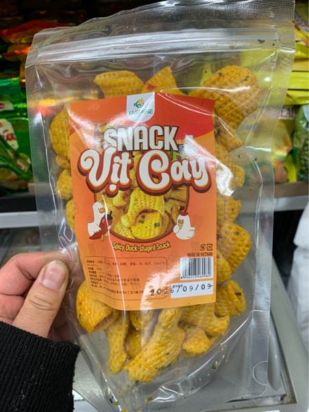 Snack vịt cay
