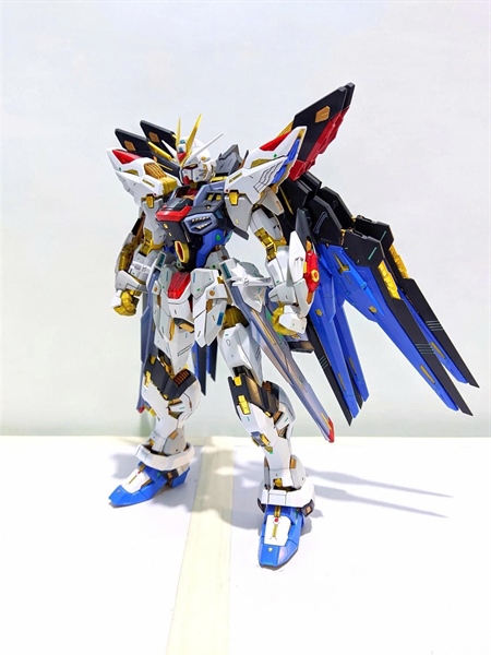 Mô Hình Lắp Ráp MGEX Strike Freedom 7701 hãng bootleg