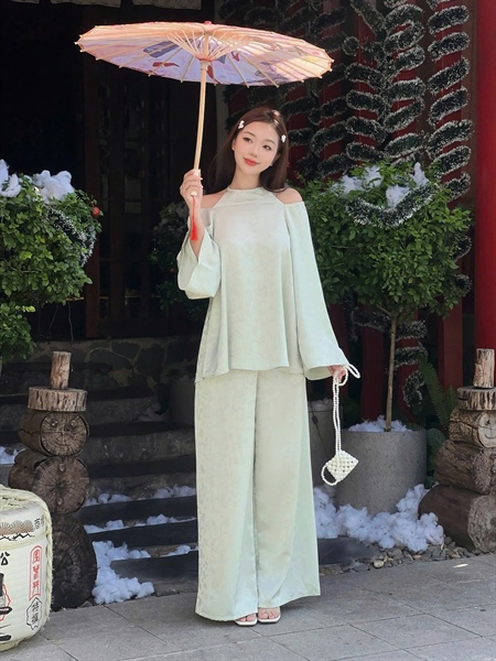 SILK TROUSER