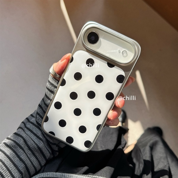 Case Trắng Chấm Bi Đen Viền Bạc - 16Promax