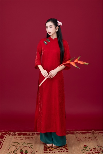 Áo dài suông lụa tencel ánh cổ