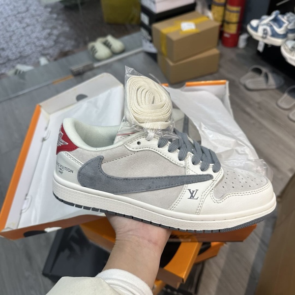 Nike Air Jordan 1 Low Travis Scott x Louis Vuitton | Xám Đỏ