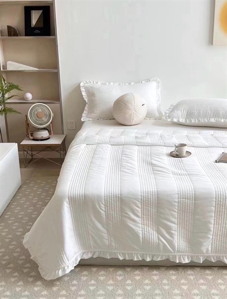 Bộ ga chần "Vân Yên" | Cotton 100% tự nhiên - Vỏ chăn 200x230 cm - Chần sọc nhỏ viền bèo - JF12.TRANG