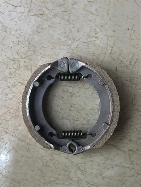 Bố thắng điện nhỏ trước 50