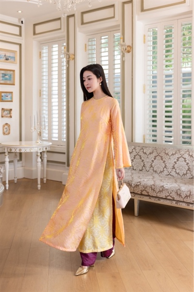 Áo dài suông tay dài cổ tròn 4 tà