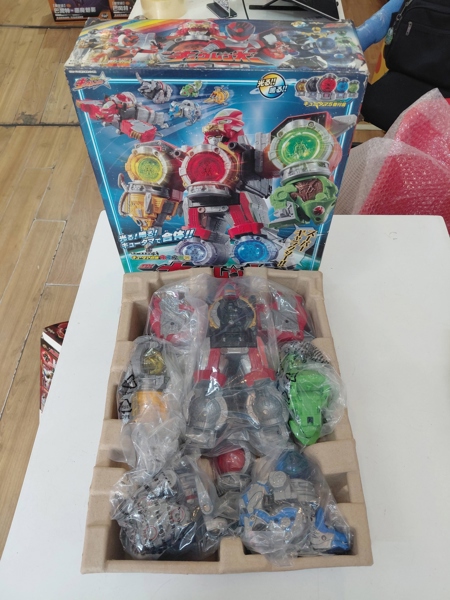 Mua bán (2ND) DX KYURENOH KYURANGER