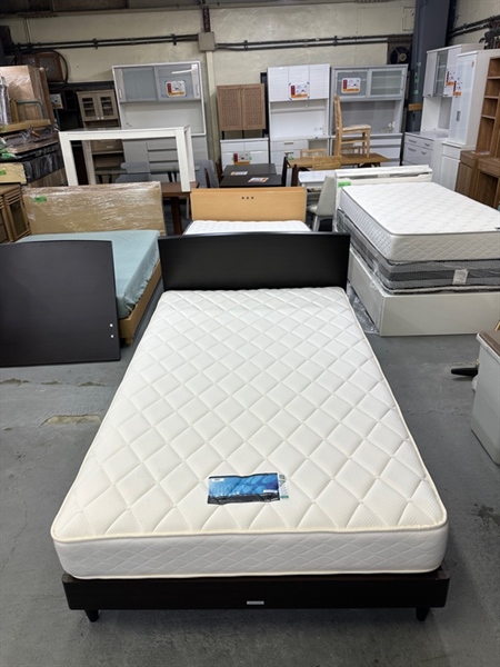 Giường đơn nâu asleep