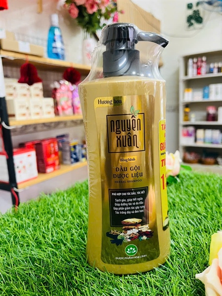 Dầu Gội Nguyên Xuân bồng bềnh 350ml (vàng)