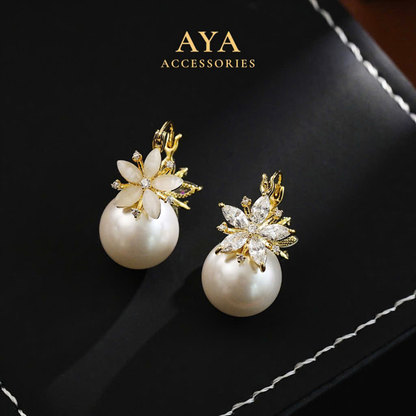 NICHE ZIRCON EARRINGS