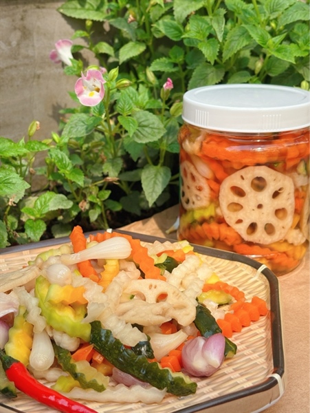 DƯA MÓN TẾT ( 750GR/HŨ)