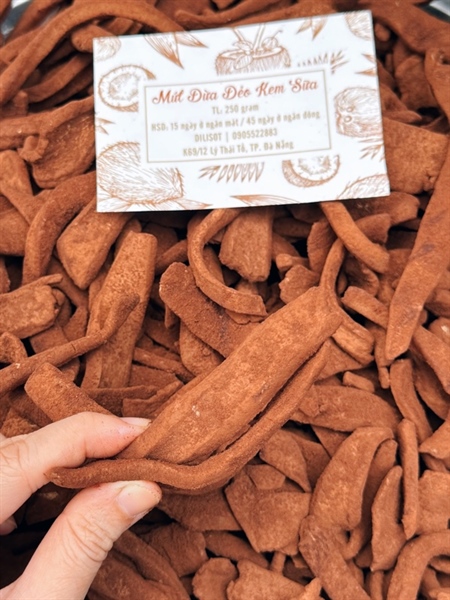 Mứt dừa dẻo tiramisu