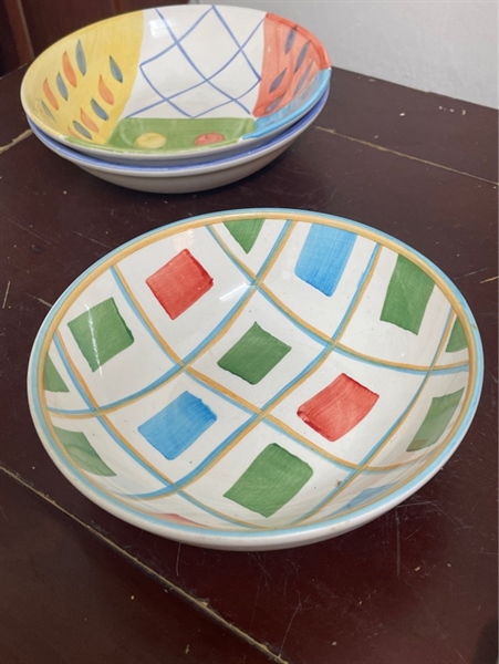 Bát vẽ kẻ ô màu sắc size 17x5cm