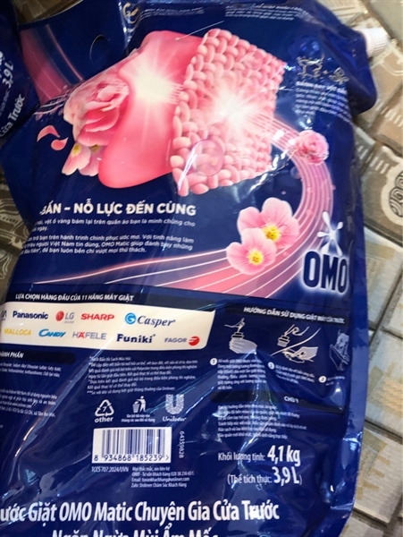 Nước giặc Omo xanh 4.1kg