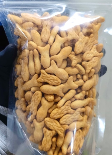 Bánh cá mặn