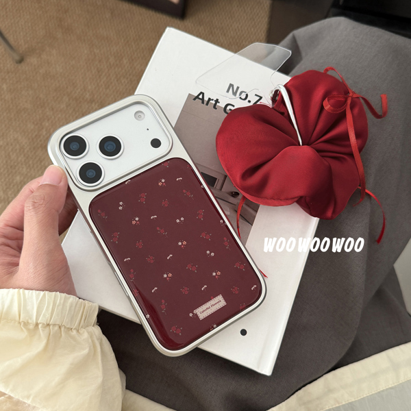 Case Đỏ Hoa Nhí Viền Bạc - 15PRO