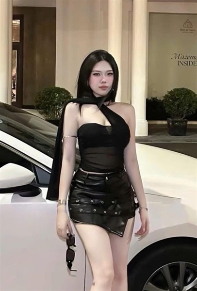 Quần short da đen M