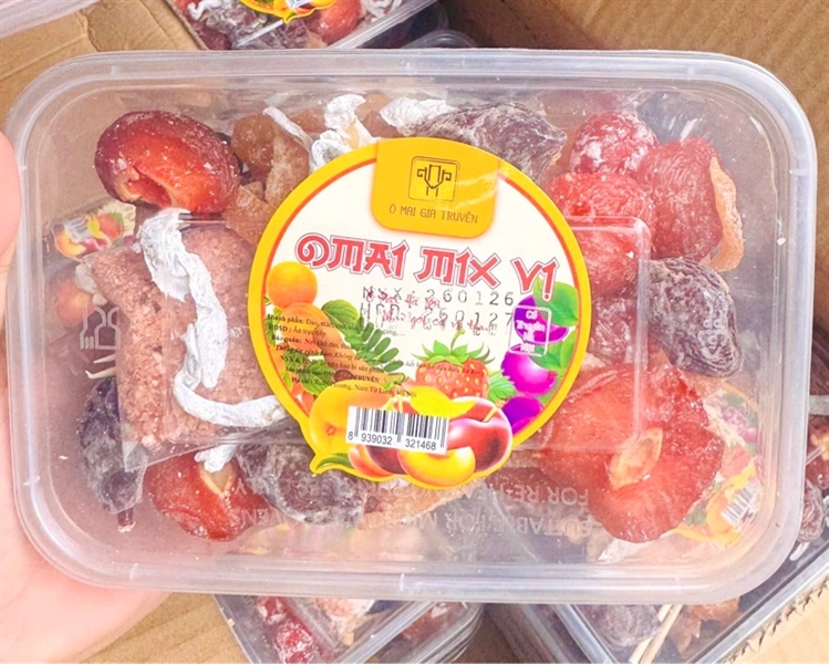 Ô mai mix hộp vuông 400gr ミックスフレーバー ドライフルーツ